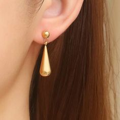 Brand New! 18k Gold Plated Eardrop Height: 1.1 Inch, Eardrop Width:0.2 Inch Old Buttalu Earrings Gold, Gold Earrings Drop, Formal Dangle Drop Earrings With Matching Set, Air Genasi Cleric, Air Genasi, Chain Mail Earrings, Golden Earring, Unique Gold Jewelry Designs, Unique Gold Jewelry