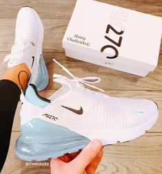 Cute 270s, Cute Tennis Shoes For Teens, Cute Trendy Shoes Running, Cute Trending Shoes, Womens Cute Shoes, Cute Air Max 270, Nike 270 Shoes Women, Nike Air Max 270 Aesthetic, Nike Air Max 270 Custom