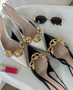 Gucci, Fall Fashion 2024, slingbacks, gucci fall 24, celine sunglasses, fashion trends 2024, pumps, fashion trends, fall trends Fashion Trends Fall, Celine Sunglasses, Fall 24, Group Gifts, Sunglasses Fashion, Fashion 2024, Slingbacks, Trends 2024, Gift Exchange