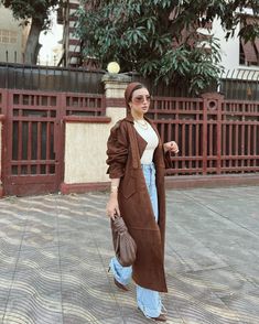 Salma Nabil✨ | Earthy tones,feeling like home 🍂🤎 • • Coat : @asma.s_world 🤎 | Instagram Trendy Hijab Outfits, Hijab Outfits, Hijab Outfit, Earthy Tones, Instagram