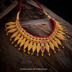 Kumaoni Jewellery, Navrathan Jewellers, Antique Choker, Homemade Necklaces, Ruby Set, Bride Jewelry Set, Delicate Gold Necklace, Diamond Jewelry Store, Gold Mangalsutra Designs