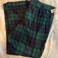 Old Navy Fleece Pants. Size Xl. Blue/Green Plaid. Nwt Green Plaid Pajama Pants, Visiting Grandparents, Green Pajama Pants, Black Pajama Pants, Flannel Pj Pants, Christmas Pajama Pants, Mens Lounge Pants, Khaki Joggers, Dr Closet