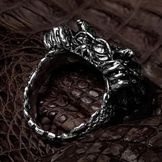 GARGOYLE RING 👉 3D printed and cast in 17 grams of sterling silver 👉 Double Sided 💍 Size Q , or I can make another one in your size ( message for estimated production time for customs ) ⚓️ Hallmarked by the Birmingham assay office 🏷 £90 📬 FREE UK Royal Mail Special Delivery shipping ( Next Day ) Check out the Hamfisted Metalworks website and Instagram page for more! hamfistedmetalworks.com Gargoyle Ring, Birmingham, Rings Statement, Silver Fashion, Metal Working, 925 Silver, Statement Rings, Jewelry Rings, It Cast