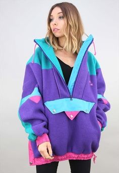 Alaska Outfits, 90s Hip Hop Fashion, Dream Clothes, Art Clothes, Sewing Clothes, Outfits Casuales, Comfy Outfits, Fleece Hoodie, Fleece Jacket