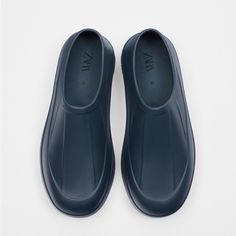 Size 42 Eu (Us Size 9) Nwot Blue Slip-on Clogs With Round Toe, Zara Shoes, On Shoes, Slip On Shoes, Fashion Inspo Outfits, Clogs, Men's Shoes, Color Blue, Fashion Inspo