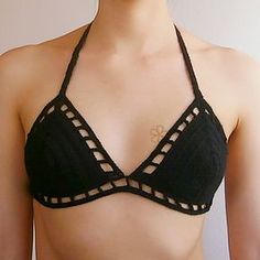 Strappy / Cut out Crochet Bikini top Pattern // CAGE bikini top PDF crochet Pattern. Crochet Bra Top Pattern, Crochet Bra Top, Crochet Lingerie, Crochet Bathing Suits, Bikinis Crochet, Black Crochet Dress, Crochet Bra, Crochet Swimwear, Crochet Summer Tops