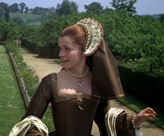 Anne of the Thousand Days Slay Costumes, Beatiful Aesthetic, Anne Of The Thousand Days, British Costume, Medieval Princess