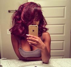 Dyed Hair Inspiration, Dyed Natural Hair, Pelo Afro, Pretty Hair Color, Burgundy Hair, Mia 3, Hair Laid, Hair Crush, Baddie Hairstyles