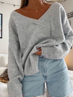 SOFT KNIT CLASSIC SWEATER – Olive Lynn Olive Lynn, Cute Sweater Outfits, Chill Fits, Long Tank, Classic Sweater, Back To School Outfits, Cute Sweaters, Hat Designs, Dress Codes