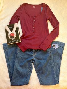 bella swan, twilight, edward, fall outfit, bella swan inspired outfit Twilight Saga Outfits, Bella Swan Outfit Ideas, Swan Inspired Outfit, Twilight Inspired Outfits, Bella Swan Outfit, Bella Swan Style, Bella Swan Aesthetic, Swan Aesthetic, Bella Swan Twilight