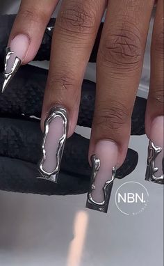 French Tip Acrylic Nails With Bling, Nail Ideas Black And Silver, Emerald Green And Silver Nails, Silver Chrome French Tip Nails, Acrylic Nails With Bling, Silver Chrome French Tip, Chrome Nails Black, Green Square Nails, Chrome French Tip Nails