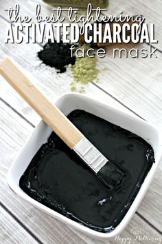 Have you been reading about the benefits of using activated charcoal in homemade beauty products for clean skin and tight pores? Learn how to make the best DIY activated charcoal face mask recipe with natural ingredients. Face Mask For Blackheads, Pore Mask, Exfoliating Face Scrub, Brown Spots On Face