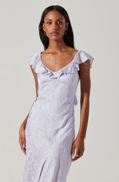 Plunging neckline, ruffle detail on bodice Exaggerated ribbon tie on back Partially lined slip, concealed zipper closure on back Dry clean only Self: 100% Viscose / Lining: 100% Polyester Style# ACDR102121 Ruffle Midi Dress, Hip Hip, Lilac Dress, Ribbon Tie, Social Club, Personal Marketing, Plunging Neckline, S Models, Bodice