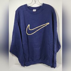 Nwot Vintage Nike Men's Swoosh Pullover Sweatshirt *Rare* Size: Extra Large Color: Navy Blue With Yellow Nike Logo! Measurements In Pictures Above! I Will Ship This Item Out Via Usps Priority Mail 2-5 Day Mail With A Tracking Number For Confirmation I Ship Items Out Every Day So Expect A Quick Delivery! Please Feel Free To Ask Any Questions You May Have I Answer Most Questions Within 4 Hours During Business Hours Eastern Time!! Shipping: All Items Are Picked Up From Our Warehouse Either Same Bus Sporty Outfits, Nike Outfits, Nike Graphic Sweatshirt, Crewneck Outfit, Nike Crewneck Sweatshirt, Silly Clothes, Weekend Fashion, Nike Crewneck, Cargo Pants Men