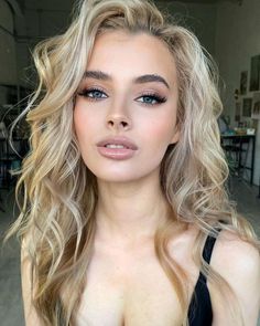 Bridesmaid Makeup Looks, Wedding Hairstyles And Makeup, Natural Prom Makeup, Light Makeup Looks, Wedding Eye Makeup, Bridesmaid Hair Makeup, Bridal Makeup Natural, Wedding Day Makeup, Makeup For Blondes