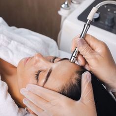 Up to 30% Off on Microdermabrasion at Bedivine Spa Japanese Face Massage, Getting Rid Of Scars, Remove Skin Tags Naturally, Microdermabrasion Facial, Skin Patches, My Fair Lady, Face Massage, Facial Massage, Laser Hair Removal