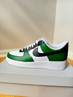 Custom Philadelphia Eagles Air Force 1. Kelly Green and Black, PERFECT for game days.  Size 11 Women's or Size 9.5 men's. GO BIRDS! Check Nike Link below for conversions https://www.nike.com/size-fit/mens-footwear Mens Footwear, Sneakers Athletic, Philadelphia Eagles, Green And Black, Nike Air Force 1, Kelly Green, Air Force 1, Nike Air Force, Eagles