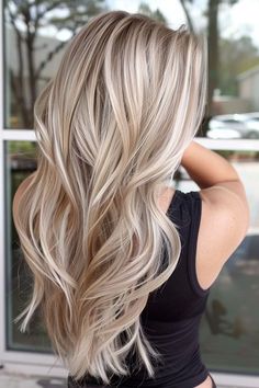 All Over Blonde With Highlights, Blond Highlight On Blonde Hair, Highlight Ideas For Blonde Hair, Long Blonde With Lowlights, Extreme Highlights Hair, Blonde Hair And Lowlights, Dimensional Hair Color Blonde, Extreme Blonde Highlights, Blonde Highlights With Depth