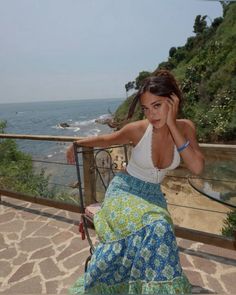 Turkey Holiday Outfit, Island Vibes Outfits, Italian Summer Aesthetic Outfit, Everyday Painting, Love Island Outfits, Outfits Asian, Cute Maxi Skirts, Thailand Outfit, Maxi Skirt With Pockets