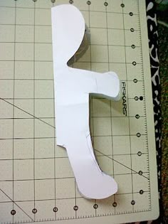 the letter f is cut out and ready to be made into a paper craft project