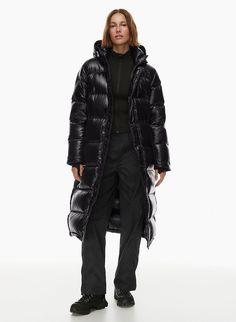 On the serious hunt for a seriously long coat and this looks perfect (and warm!). Aritzia Super Puff Long, Super Puff Long, Aritzia Coat, Aritzia Super Puff, The Super Puff, Aritzia Jacket, Super Puff, Down Puffer Jacket, Long Puffer