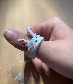 A ring that has a size 2cm and 1/2 inch Bunny Clay, Clay Ring, Miami Fl, Statement Rings, Miami, United States, Ships, Ring