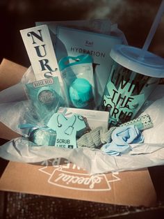 ❀ Nurse Beauty Box ❀  This box Includes includes:   -2 blue scrunchies  -Rael Beauty hydration face mask -Body Prescriptions cucumber & aloe face mask  -Body Prescriptions vanilla lip balm  -blue bath bomb  -"Nurses Take the Shots" sign decor -"Livin the Scrub Life" cup with straw  -blue Real Techniques beauty blender  -"Best Nurse" badge reel  -"Scrub Life" keychain  - -The Natural Goats Milk Company soap bar  -optional card add-on *Add-on hand written note on a beautiful card and gift box with Nurse Basket Thank You, Gift Basket For Nurses Thank You, Nurse Gift Basket Ideas, Nurse Appriciation Girt Baskets, Beauty Blender Real Techniques, Nurse Gift Baskets, L&d Nurse Baskets, Aloe Face Mask, Mother’s Day Self Care Gift Basket