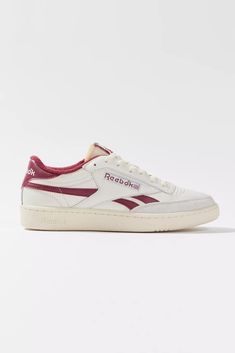 Club C 85 Reebok Outfit, Reebok Club C 85 Outfit Women, Reebok Club C 85 Outfit, Club C 85 Outfit, White Reebok Shoes, Reebok Club C Revenge Vintage, Weird Outfits, 2024 Wishes