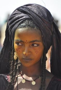 Indigenous Clothes, Nomadic Fashion, Africa Tribes, Embracing Diversity, African Colors, French People, Indigenous Culture