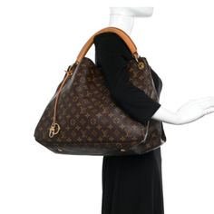 This Is An Authentic Louis Vuitton Monogram Artsy Mm. This Large Tote Is Crafted Of Durable Louis Vuitton Monogram Coated Toile Canvas. This Shoulder Bag Features A Natural Vachetta Cowhide Rolled Leather Shoulder Strap With A Sleek Braided Accent. The Top Opens To An Ivory Microfiber Interior With Zipper And Interior: Residue Marks, Ink Marks Exterior: Scuffs, Marks Handle: Creases, Scuffs, Darkening, Liquid Marks Hardware: Scratch(Es), Tarnished, Plating Wear. Base Length: 16 In Height: 12.75 In Width: 7.25 In Drop: 3.25 In I’ll Add More Pics To Follow Large Tote, Authentic Louis Vuitton, Brown Gold, Louis Vuitton Bag, Louis Vuitton Monogram, Shoulder Strap, Bag Lady, Louis Vuitton, Monogram