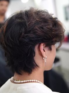 Soft Mullet, Shortish Hair, Mens Haircuts Short Hair, Asian Haircut, Mens Hairstyles Thick Hair, Wavy Hair Men, Haircuts For Wavy Hair, Punk Hair