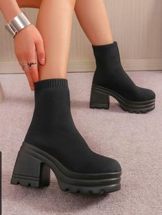 Women's Solid Sock Platform Boots 

Affiliate link Round Toe Boots, Solid Socks, Outfit Matching, Boots For Fall, Rounded Toe Boots, Toe Boots, Platform Boots, New Style, Winter Women