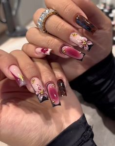 Y2k Christmas Nails, Nails Streetwear, Pink Tip Nails, Hippie Nails, Colored Acrylic Nails, French Acrylic Nails, Classy Acrylic Nails