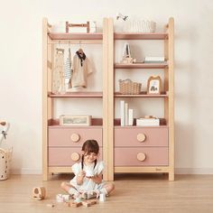 Nursery Bookcase, Traditional Bookcases, Nursery Drawer, Hanging Clothes Rail, Kids Storage Units, Storing Toys, Storage Bookcase, Storage Inspiration, Learning Materials