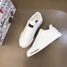 Rick Owens Sneakers, Adidas Yeezy 350, Sport Man, Sneakers White, White Sneaker, Sneakers Fashion, Nike Air Max, High Top Sneakers