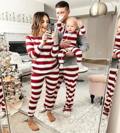 🎄 Get into the holiday spirit with these festive matching family pajamas! The striped print and cozy long sleeve design make these perfect for family Christmas mornings and cozy nights in. 🎅 Details: Family Matching: Suitable for adults, kids, and babies, bringing everyone together in style. Fun Striped Print: Festive stripes that add a cheerful vibe to your holiday season. Comfortable & Warm: Soft fabric to ensure comfort throughout the day and night. Ideal for Christmas: A perfect choice for Christmas pajamas, family photos, or lounging at home. 🎁 Celebrate the season with comfort and style in this adorable Christmas pajama set! Pjs Ideas, Lightroom Christmas, Terno Slim, Family Matching Pajamas, Christmas Pj, Elf Shirt, Pajama Pattern, Couple Pajamas