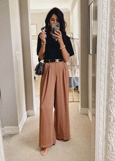 Stylin By Aylin, Trousers Women Outfit, Dress Up Jeans, Trouser Outfit, Weekly Outfits, Athleisure Fashion, Amazon Fashion, Everyday Look, Trousers Women