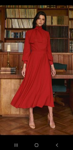 Mode Chanel, Strappy Dresses, Mode Inspo, Looks Chic, Classy Dress, Elegant Outfit, Look Fashion, Modest Fashion, Classy Outfits