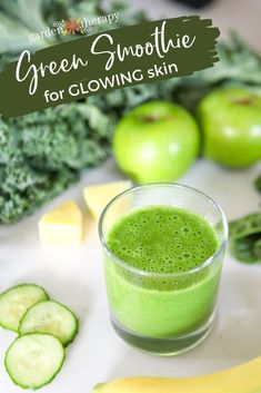 Garden Green Smoothie Recipe for Glowing Skin - Garden Therapy Turmeric Smoothie Recipes, Glowing Green Smoothie, Yummy Green Smoothie, Turmeric Smoothie, Green Smoothie Recipe, Herbal Skin Care, Detox Juice Recipes, Smoothie Diet Plans, For Glowing Skin