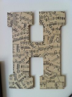 the letter h made out of musical notes