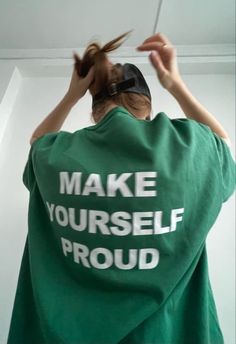 Proud Aesthetic, Make Yourself Proud, Stile Kendall Jenner, Shirt Design Inspiration, Aesthetic T Shirts, Vsco Girl, Looks Street Style, Make Yourself, 가을 패션