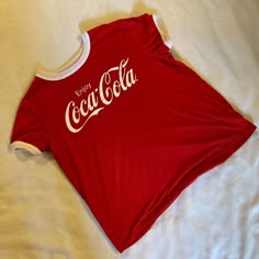 Shirts Shein, Indie Outfit Inspo, Coca Cola Shirt, Swag Outfits, Looks Style, Shirt Brand