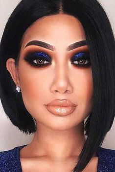 Smokeyeyes Makeup, Dark Green And Grey, Smokey Eye Makeup Ideas, Smokey Eyes Makeup, Maquillage On Fleek, Dark Blue Eyes, Make Up Inspiration, Eye Makeup Ideas