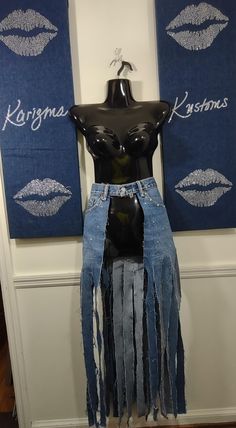 This is a One-of-a-Kind Waistlet Fringe Denim Belt. Stunning Denim Accessory  Just add a cat suit, boots and a pair of denim earrings. Compliments galore 🤩💥 Denim Chaps Diy, Denim Upcycle Diy Fashion, Denim Cowboy Outfit, Bling Cowgirl Outfits, Denim Diamonds Theme Outfit, Belts With Jeans, Denim And Pearls Outfits, Denim Belts, Fringe Boots Outfit