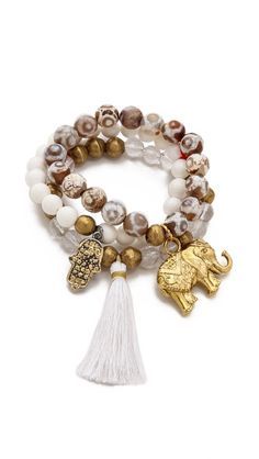 Our inspiration - Bracelet 100 Beaded Elephant, Elephant Bracelet, Bracelet Love, Tassel Jewelry, Boho Bracelets, Jewelry Creation, Diy Bracelets, Beautiful Bracelet