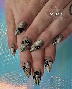 Spooky Forest Nails, Halloween Mushroom Nails, Almond Nails Halloween Designs, Alt Fall Nails, Mushroom Fall Nails, Goblin Core Nails, Mothman Nails, Over The Garden Wall Nails