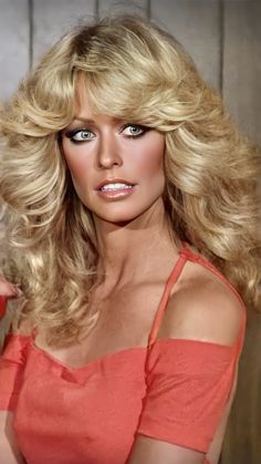 70s Farah Fawcett Hair, Fara Faucet Hair, Farah Faucet Hair, Fara Fawcett Hair, Farah Fawcett 70s, Farah Fawcett Hairstyle, Farrah Fawcett 70s, Farrah Fawcett Hair