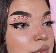 Day Eye Makeup, Makeup Charts, Faux Piercing, Instagram Heart, Heart Rings, Valentines Makeup, Unique Makeup