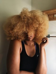 Blonde 4c Afro, 4c Blonde Natural Hair, Blond 4c Hair, Bleached Natural Hair Black Women, Blond Afro Hair Black Women, Dyed Natural Hair Blonde, Blonde Hair On Black Women Natural Hair, Afro Hair Color Ideas, Afro Blonde Hair