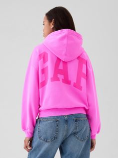 Vintage Soft Arch Logo Cropped Hoodie | Gap Christmas Lists, Hoodie Gap, Bday Wishlist, Arch Logo, Bold Logo, Gender Equality, Vintage Soft, Birthday Wishlist, Simple Trendy Outfits